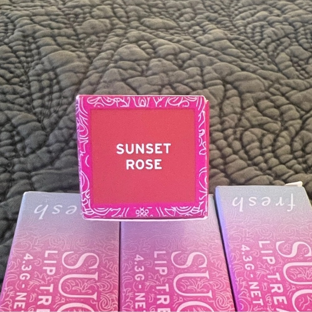 Fresh Sunset Rose Lip Treatment - Picture 2 of 3